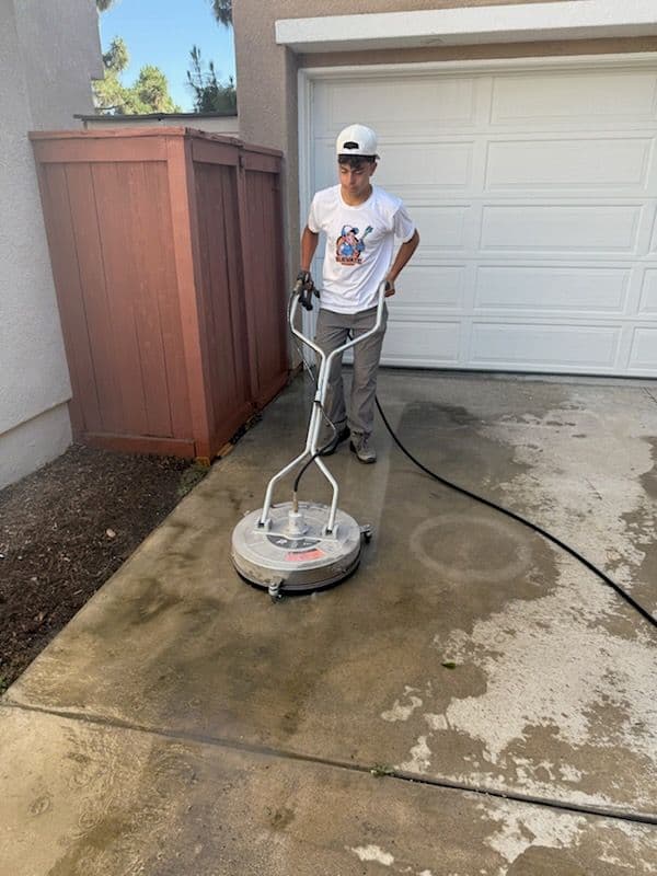 Gallery photos for Transform Your Irvine Home with Professional Cleaning: Image #3