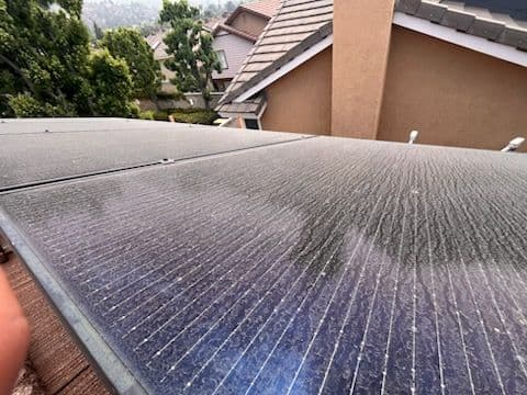 Gallery photos for Sparkling Solar Panels Enhance Energy Efficiency: Image #1